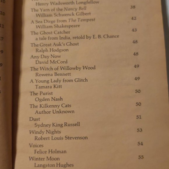 Haunted House and other spooky poems and tales - Picture 5 of 7